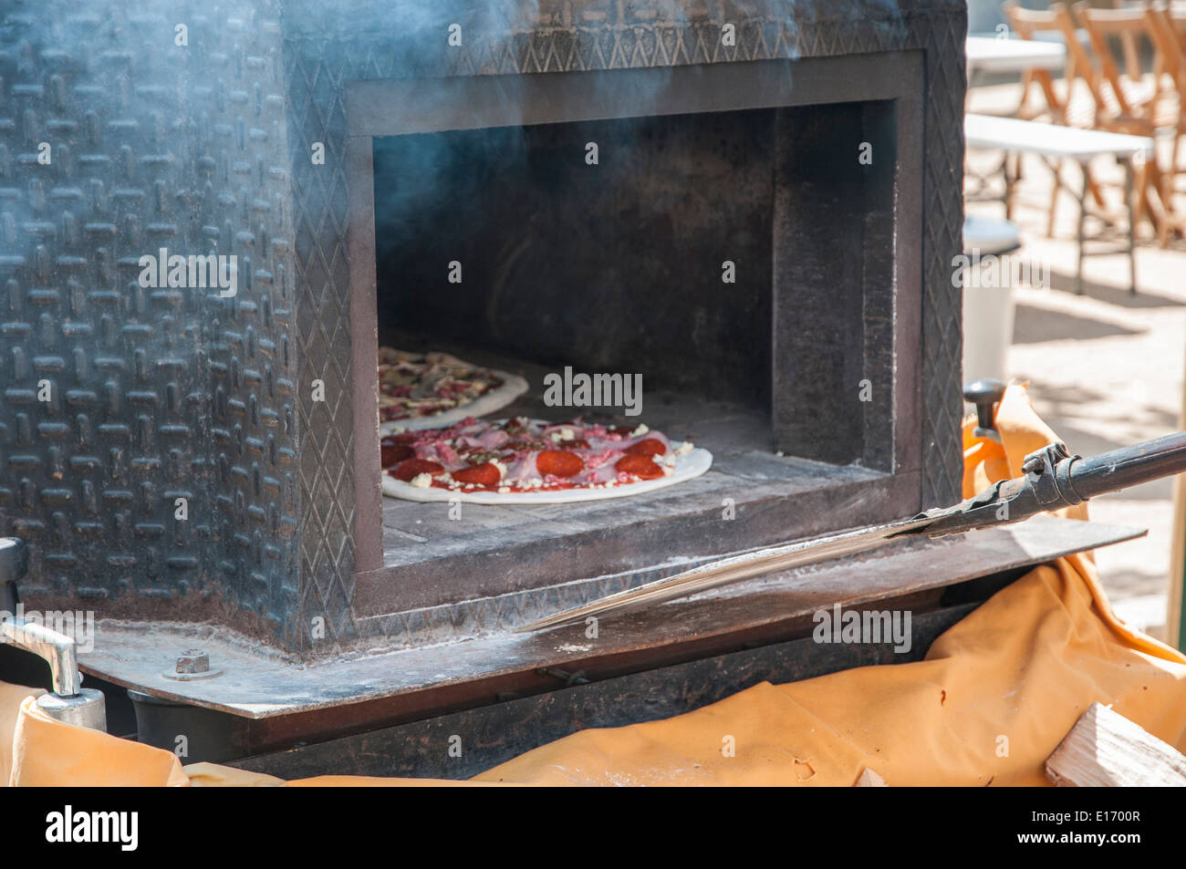 stone oven to make pizzas Stock Photo Alamy
