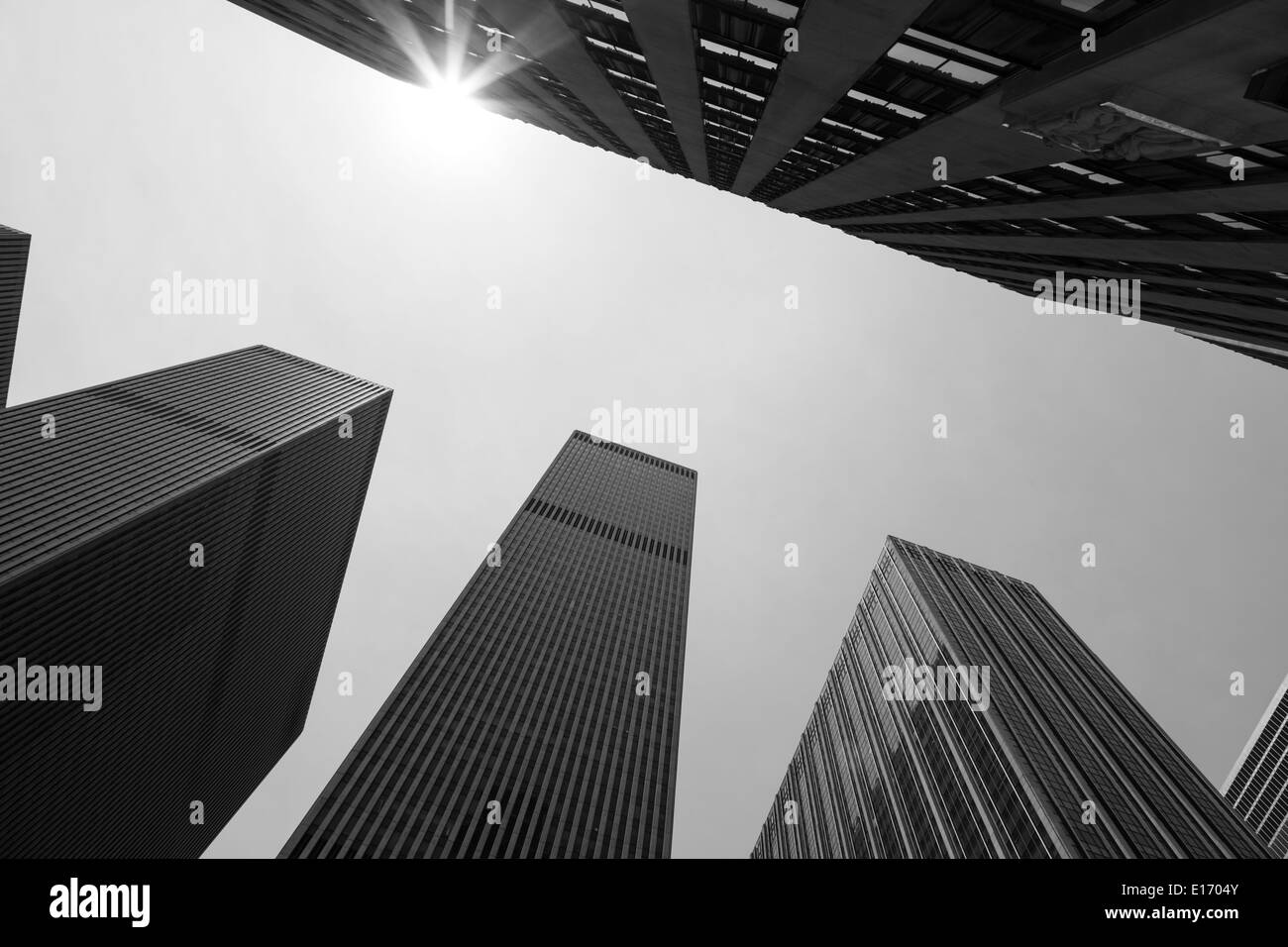 Straight up view buildings Black and White Stock Photos & Images - Alamy