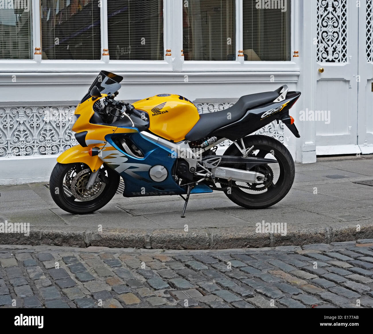 Honda cbr motorbike hi-res stock photography and images - Alamy