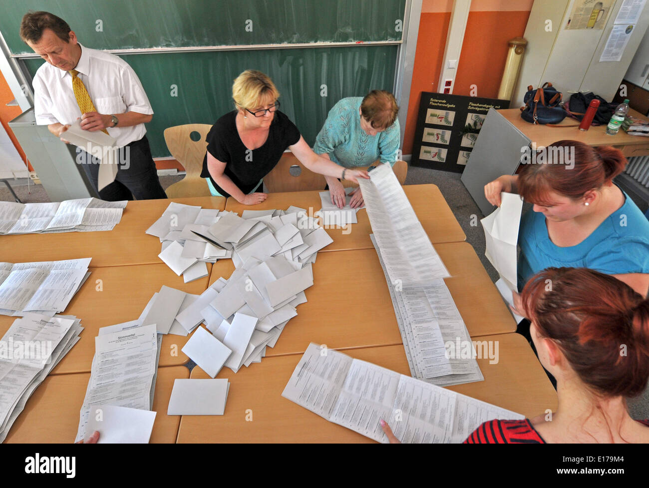 Election officials tabulate European Parliament ballots in Dresden, Germany. Around 400 million people across the European Union had the chance to elect 751 members to the parliament during the last four days. dpa/Matthias Hiekel Stock Photo