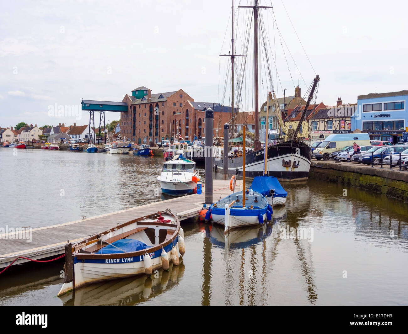 Wells next the sea albatross hi-res stock photography and images - Alamy