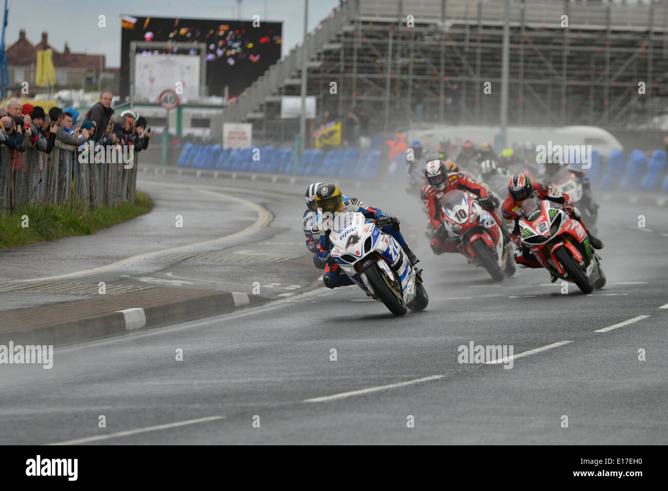 Guy Martin leading the pack during the 2014 Vauxhall NW200 road race Stock Photo