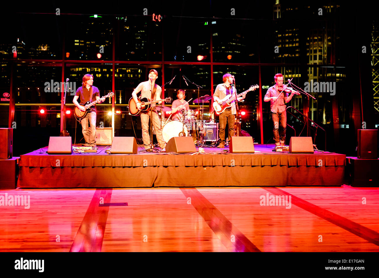 The Jared Ashley Band plays to a private party at the Country Music Hall of Fame in Nashville, Tennessee Stock Photo
