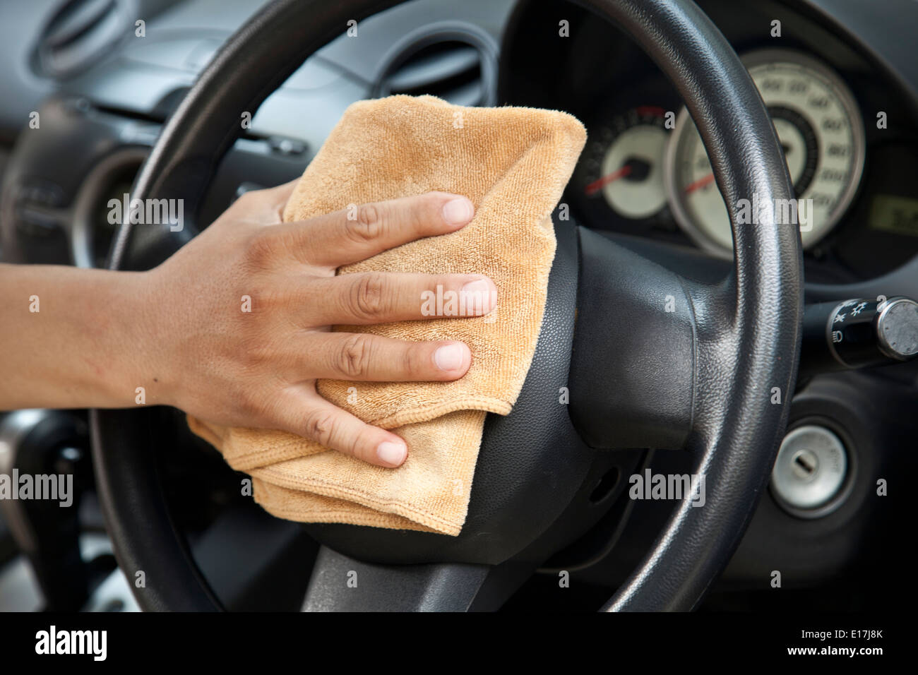 Polishing wheel hires stock photography and images Alamy