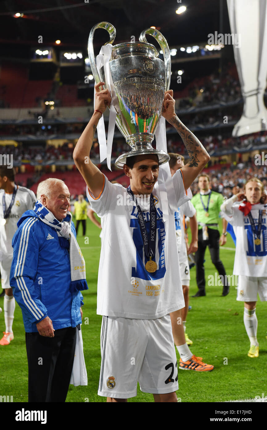 Lisbon, Portugal. 24th May, 2014. Angel Di Maria (Real) Football/Soccer :  Angel Di Maria of Real Madrid celebrates with the trophy after winning the  UEFA Champions League Final match between Real Madrid