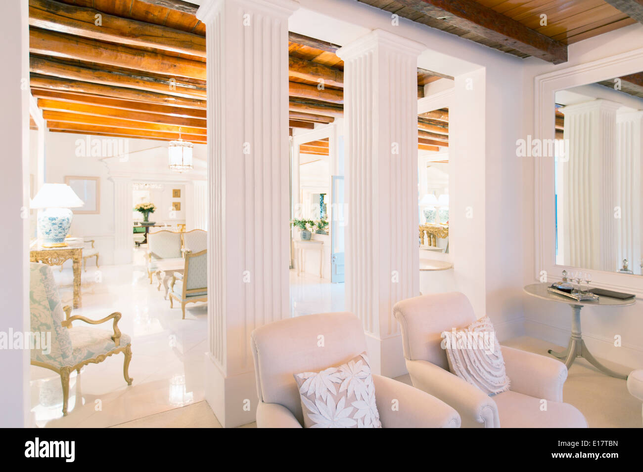 Luxury living room with pillars Stock Photo Alamy