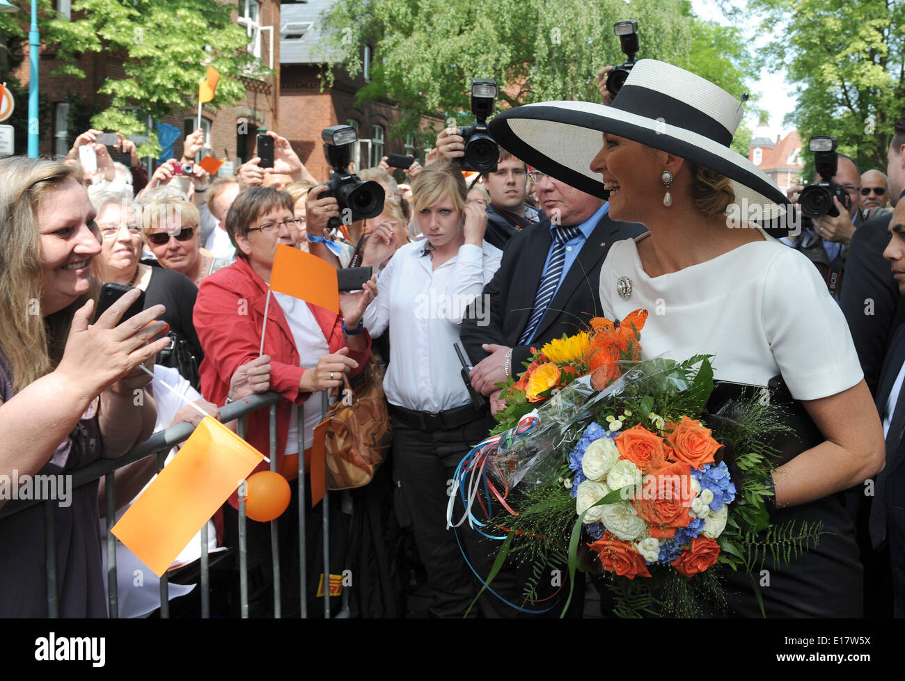 Leer, Germany. 26th May, 2014. Dutch Queen Maxima smiles in Leer, Germany, 26 May 2014. The royal couple is on a two-day visit to Germany. Photo: CARMEN JASPERSEN/dpa/Alamy Live News Stock Photo