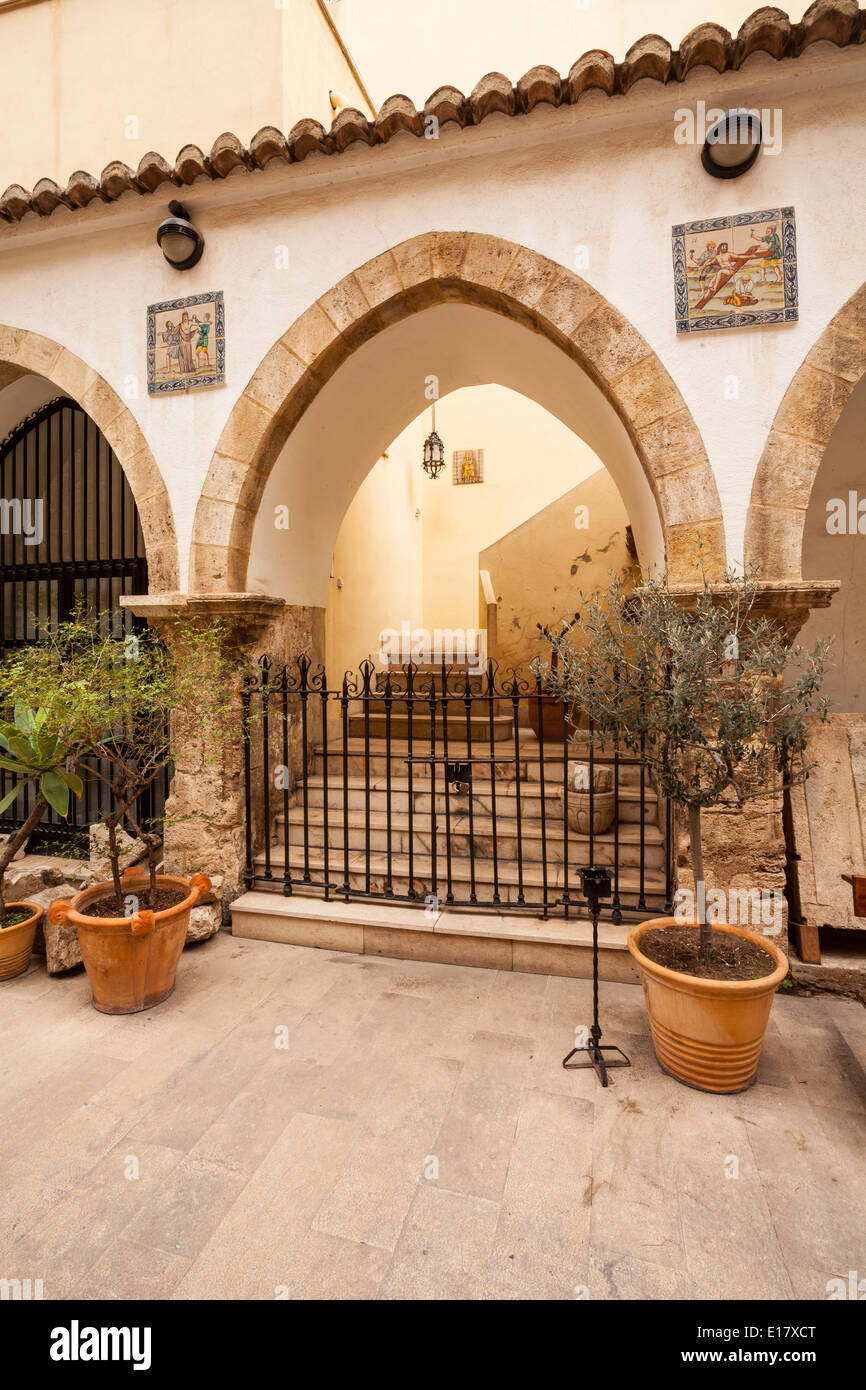 A courtyard in the church of San Juan del Hospital in the historic centre of Valencia. Stock Photo