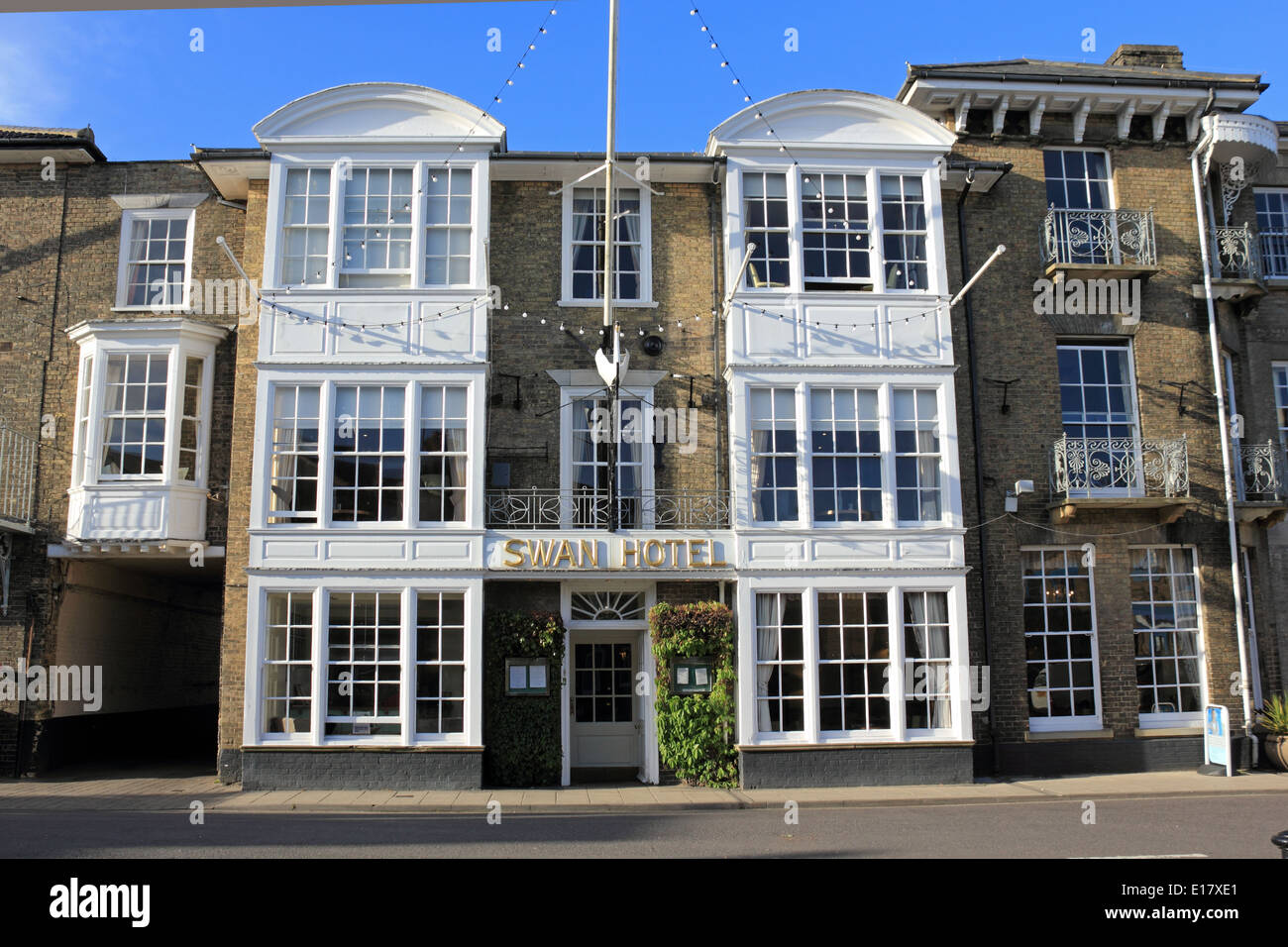 The Swan Hotel at Southwold, Suffolk, England, UK Stock Photo 69630569
