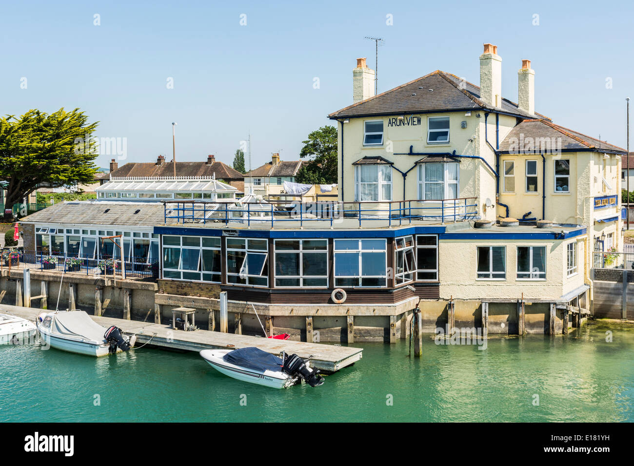 The Arun View Public House & Restaurant on the River Arun at