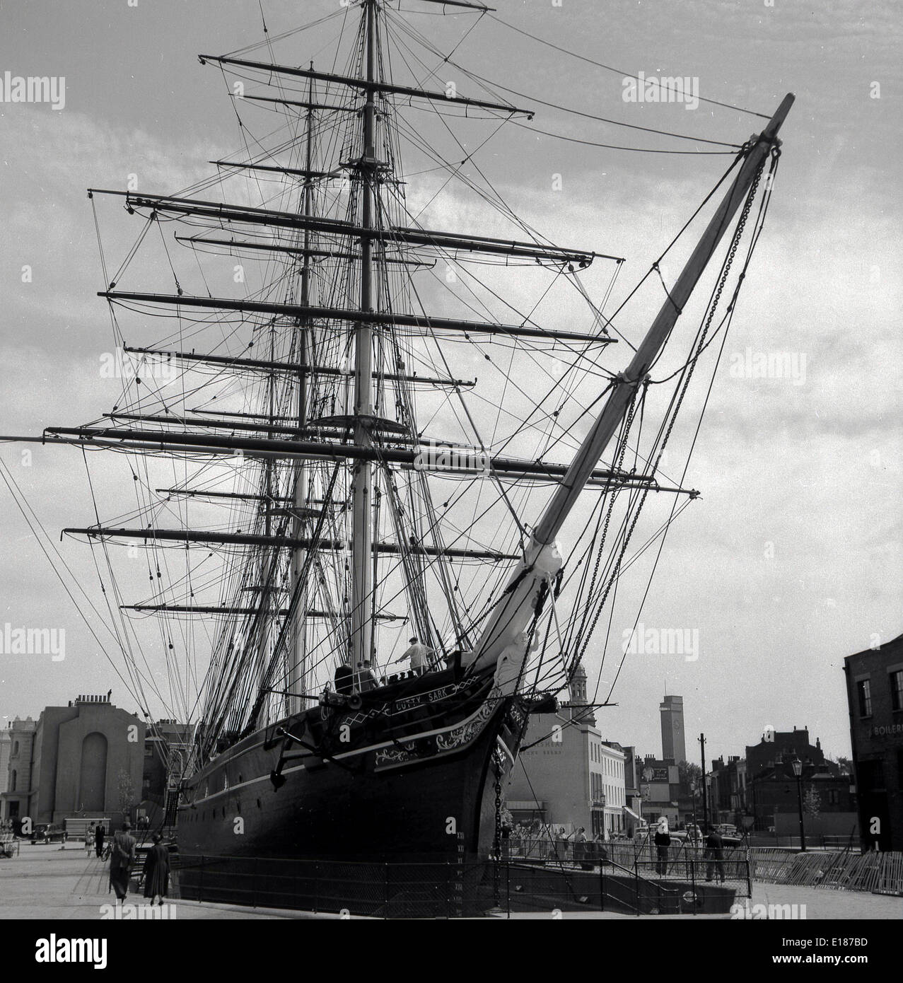 1950s historical picture showing the famous Cutty Sark clipper ship ...