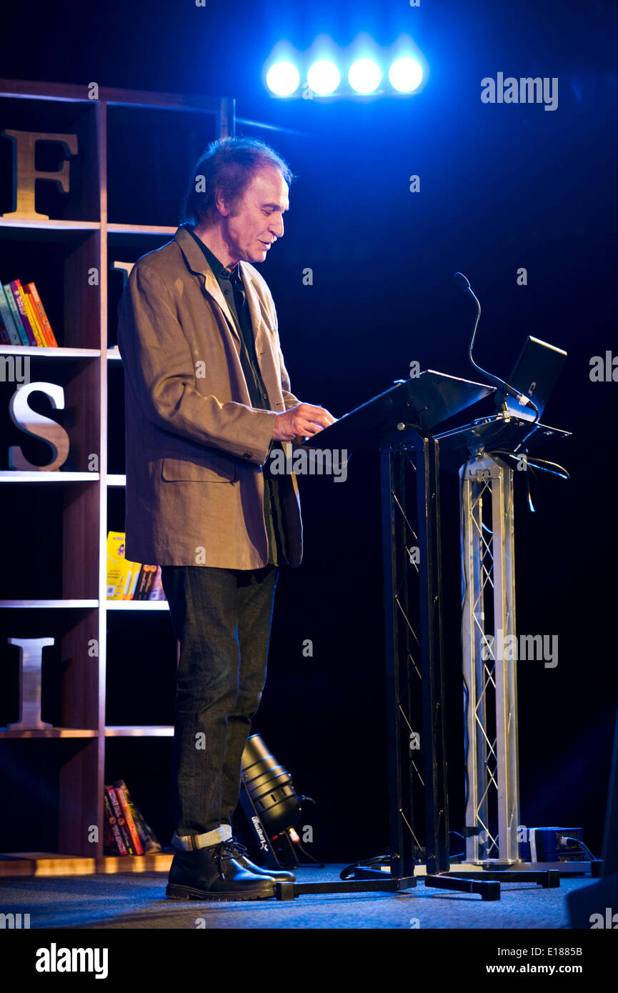 Hay on Wye Wales UK Monday 26 May 2014 Rock legend Ray Davies talking about his life & times in music on day 5 of Hay Festival 2014 Hay on Wye Powys Wales UK Credit:  Jeff Morgan/Alamy Live News Stock Photo