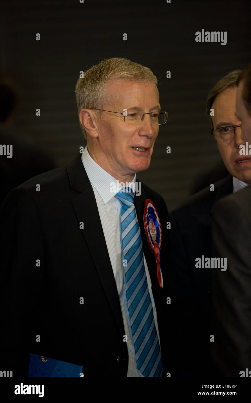 Belfast, UK. 26th May, 2014. Gregory Campbell at European Election Results Credit:  Bonzo/Alamy Live News Stock Photo