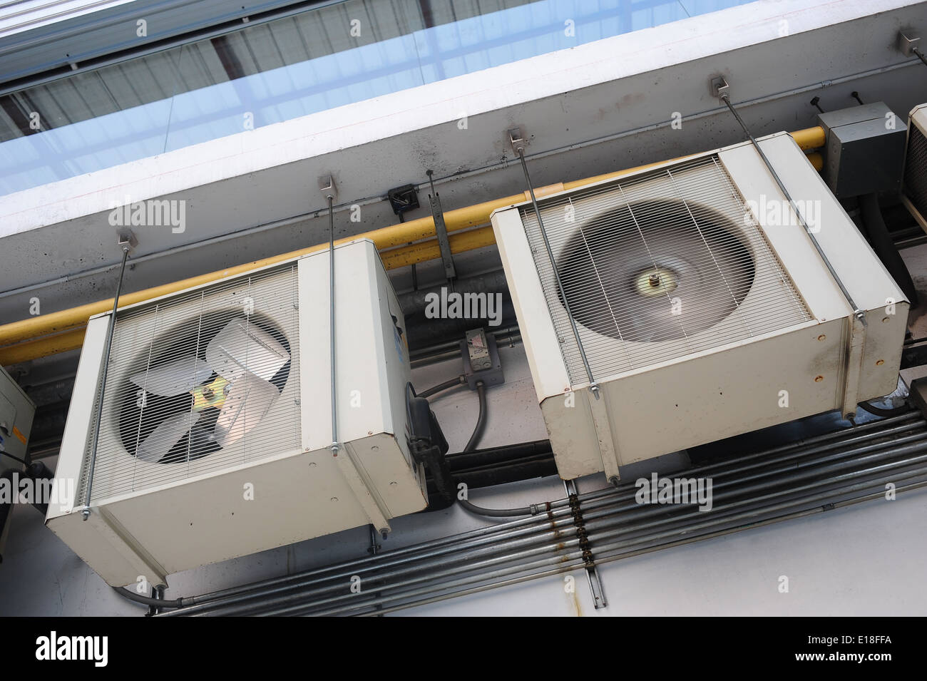 Air conditioning fan hi-res stock photography and images - Alamy