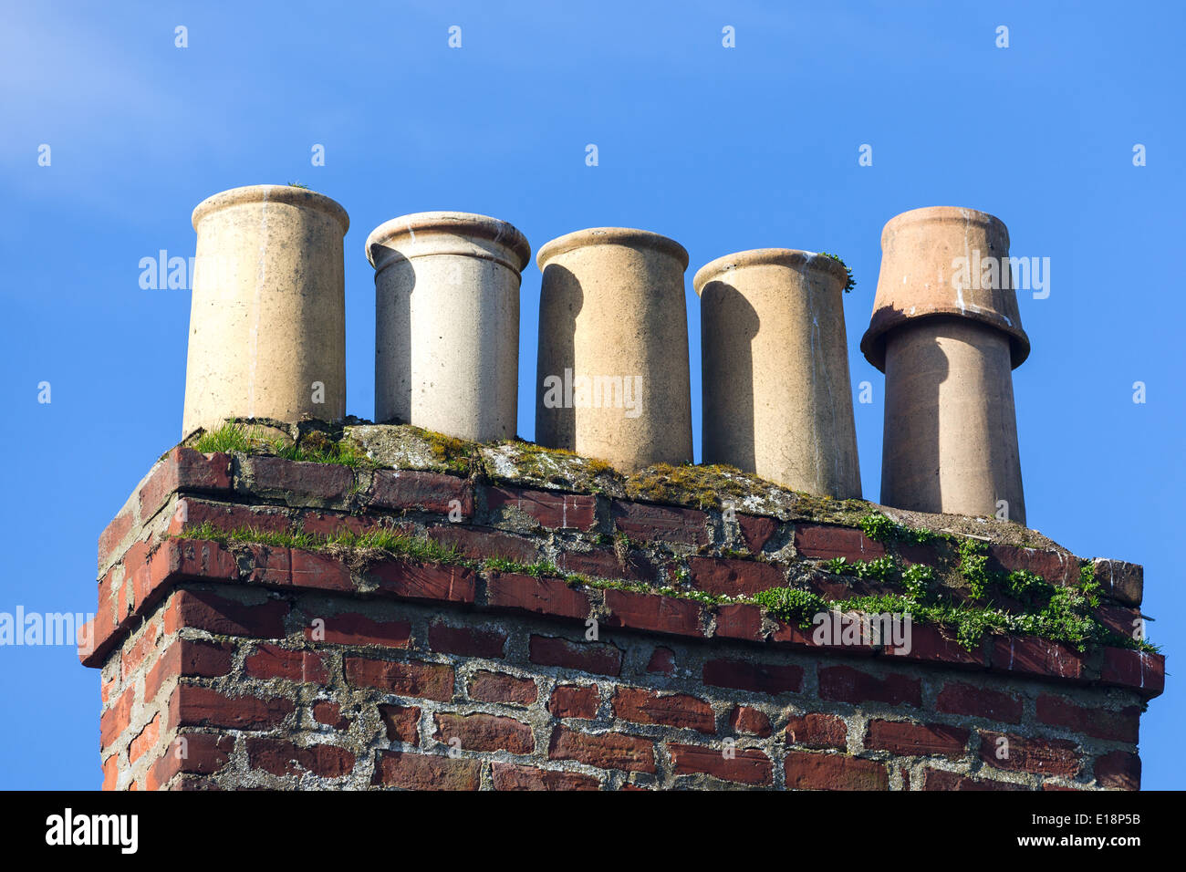 Chimney pot terrace hires stock photography and images Alamy