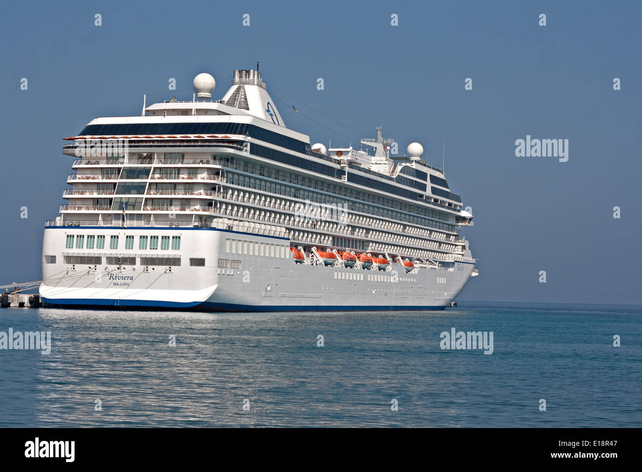 Ms Riviera Part Of The Oceania Cruises Fleet Of Cruise Ships Berthed In Kusadasi Turkey Stock Photo Alamy