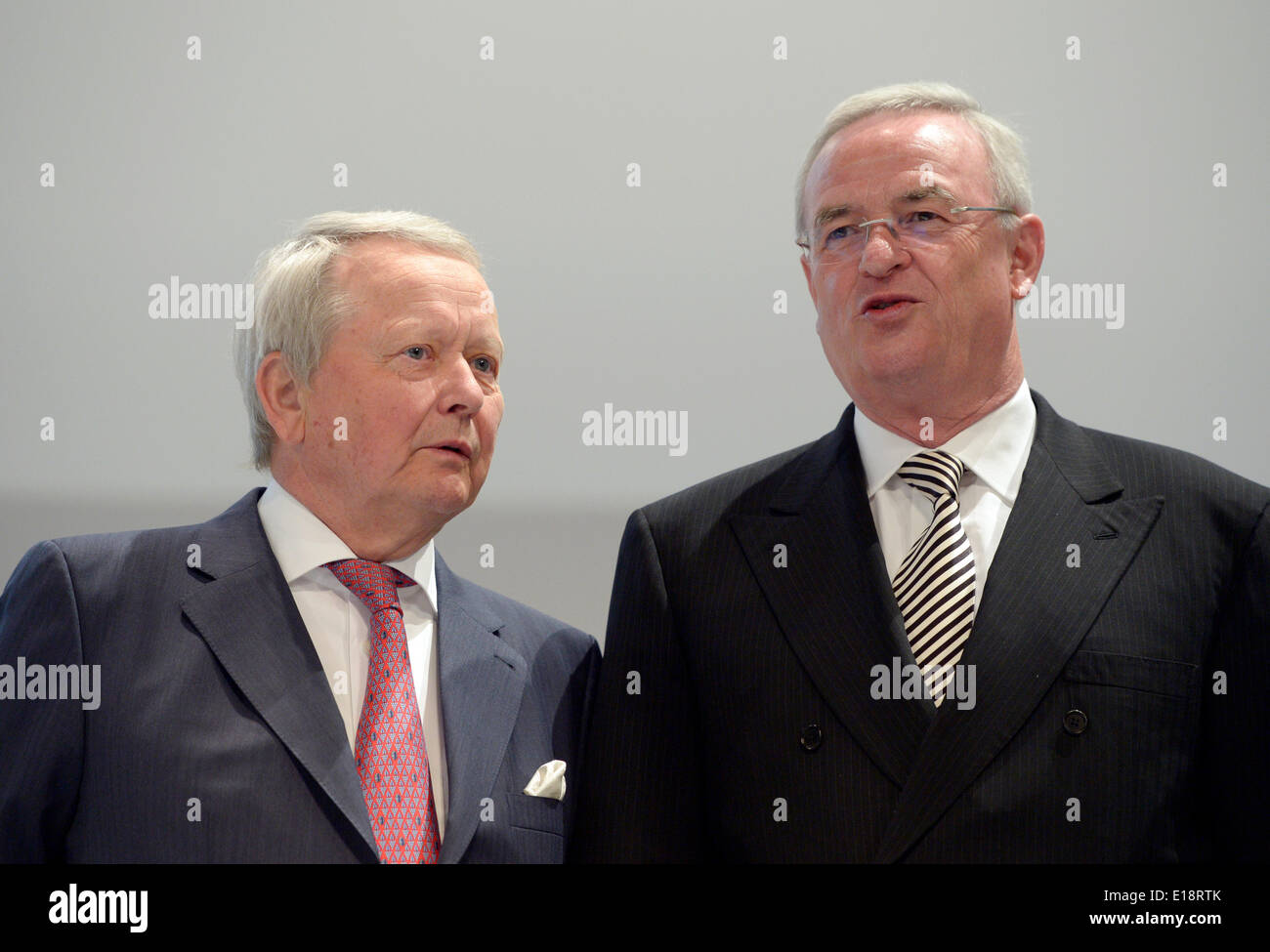 Wolfgang porsche hi-res stock photography and images - Alamy