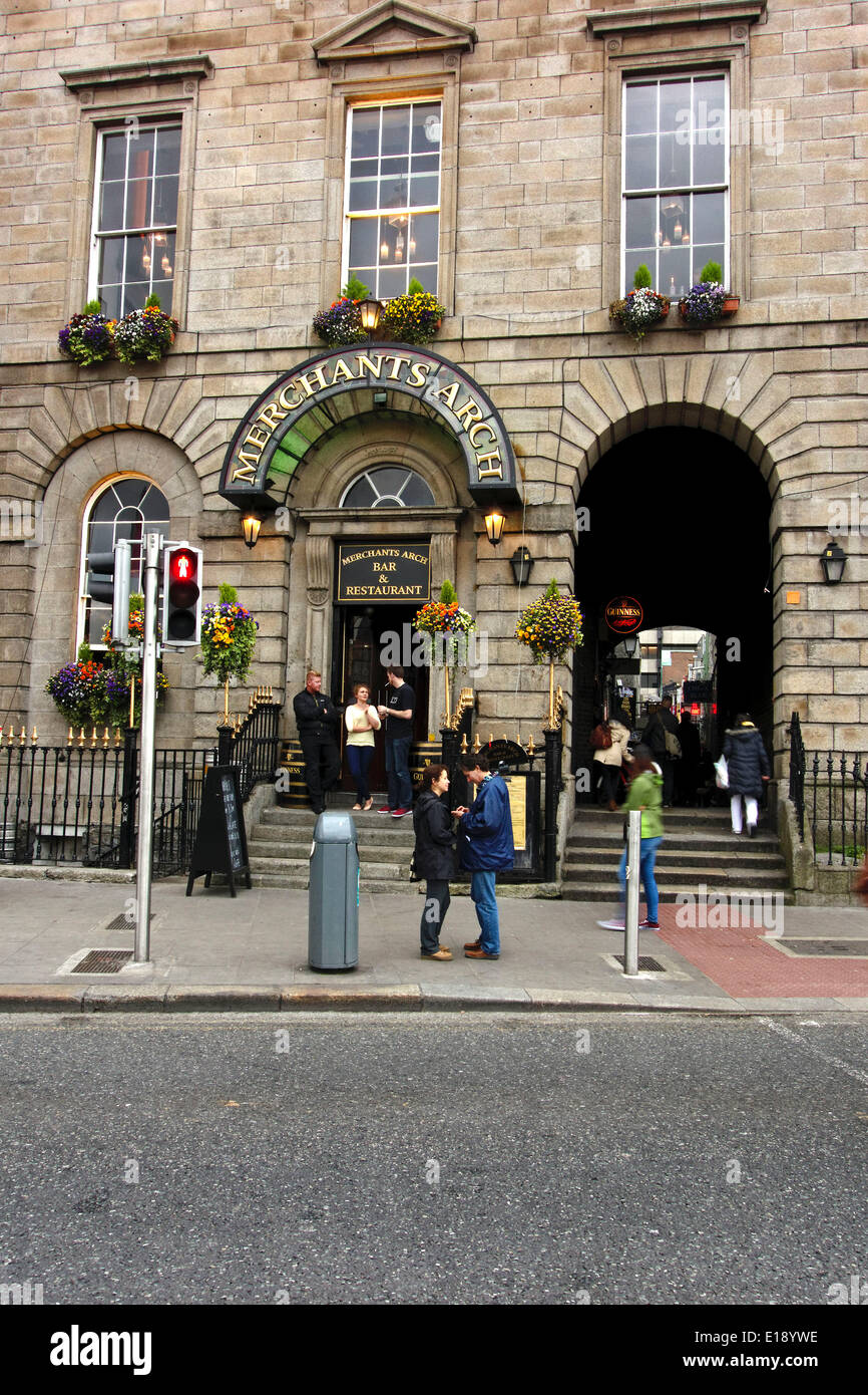 Merchant's arch dublin hires stock photography and images Alamy