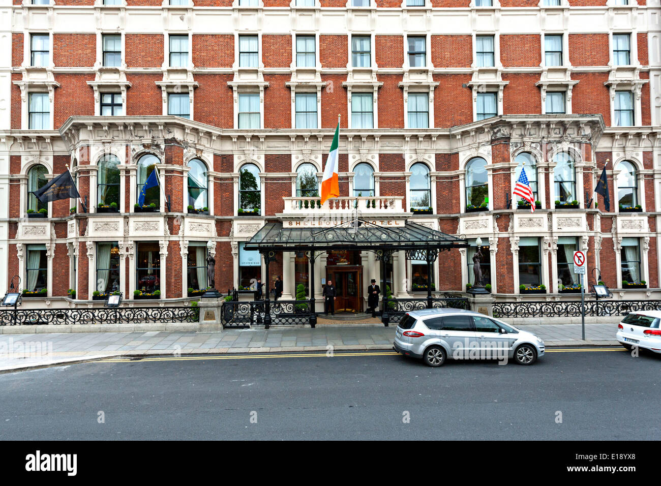 Shelbourne Hotel On St Stephen S Green Dublin Republic Of Ireland Stock Photo Alamy