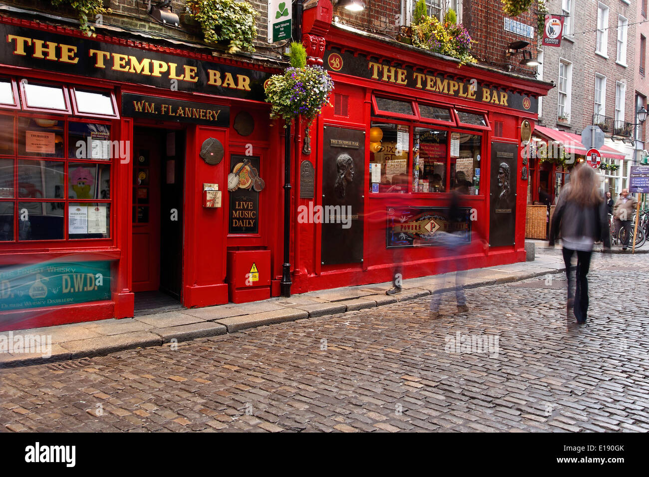 The Temple Bar, Dublin, Republic of Ireland, Europe. Stock Photo
