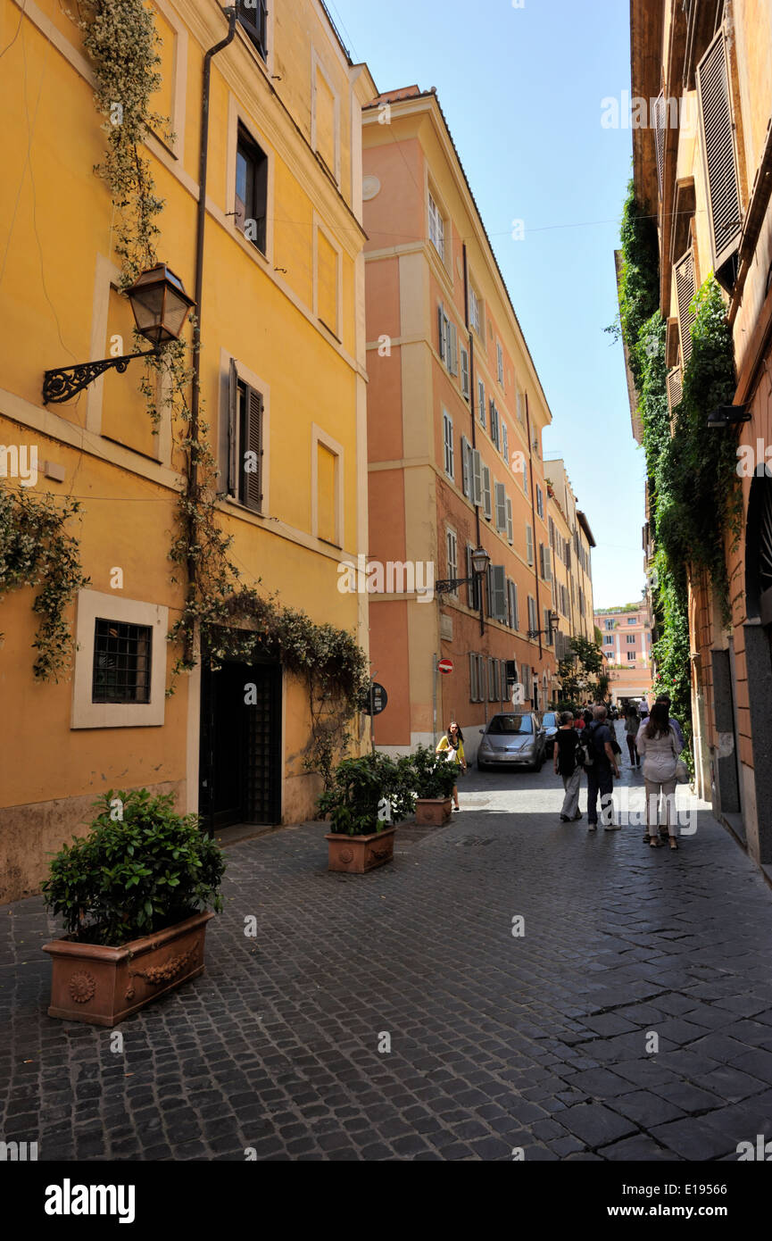 italy, rome, via margutta Stock Photo Alamy