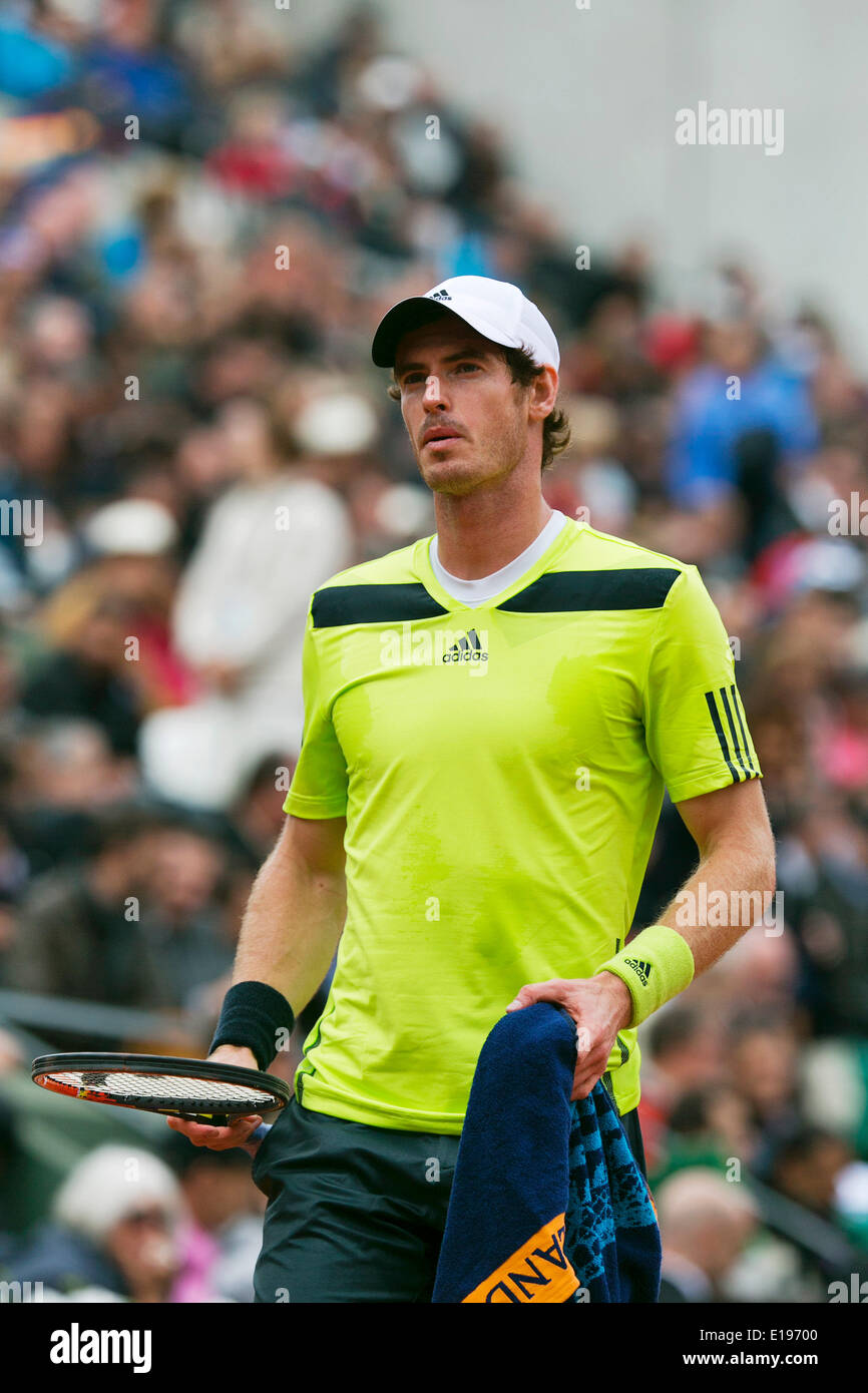 Paris, France. 27th May 2014. Tennis, French Open, Roland Garros, Andy Murray (GBR) in his match against Andrey Golubev (KAZ) Photo:Tennisimages/Henk Koster/Alamy Live News Stock Photo