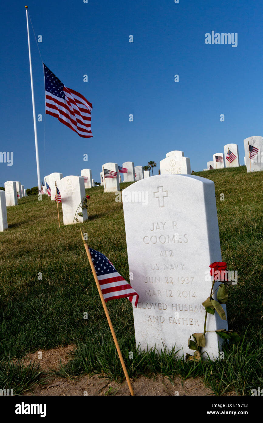 On Memorial Day tiny American flags are placed at each grave at Fort ...