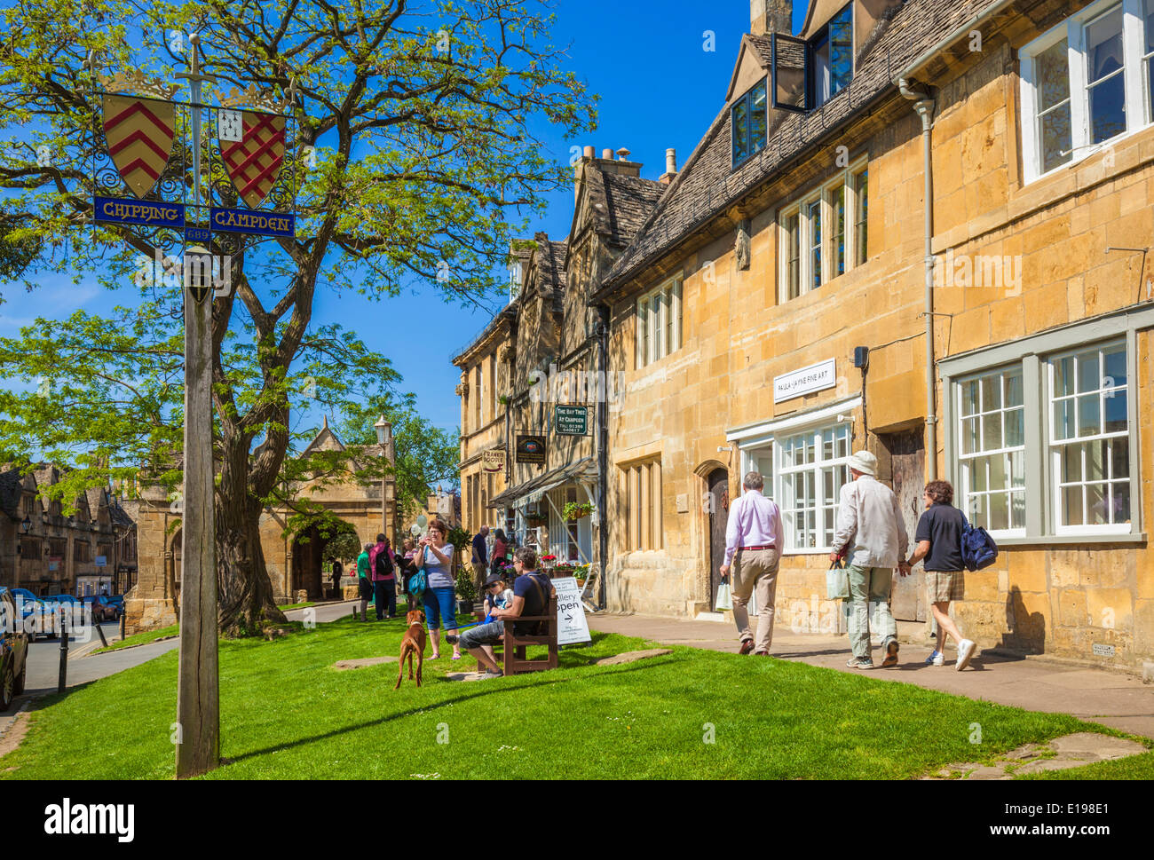 Chipping Campden High Street, Chipping Campden, The Cotswolds Gloucestershire England UK EU Europe Stock Photo