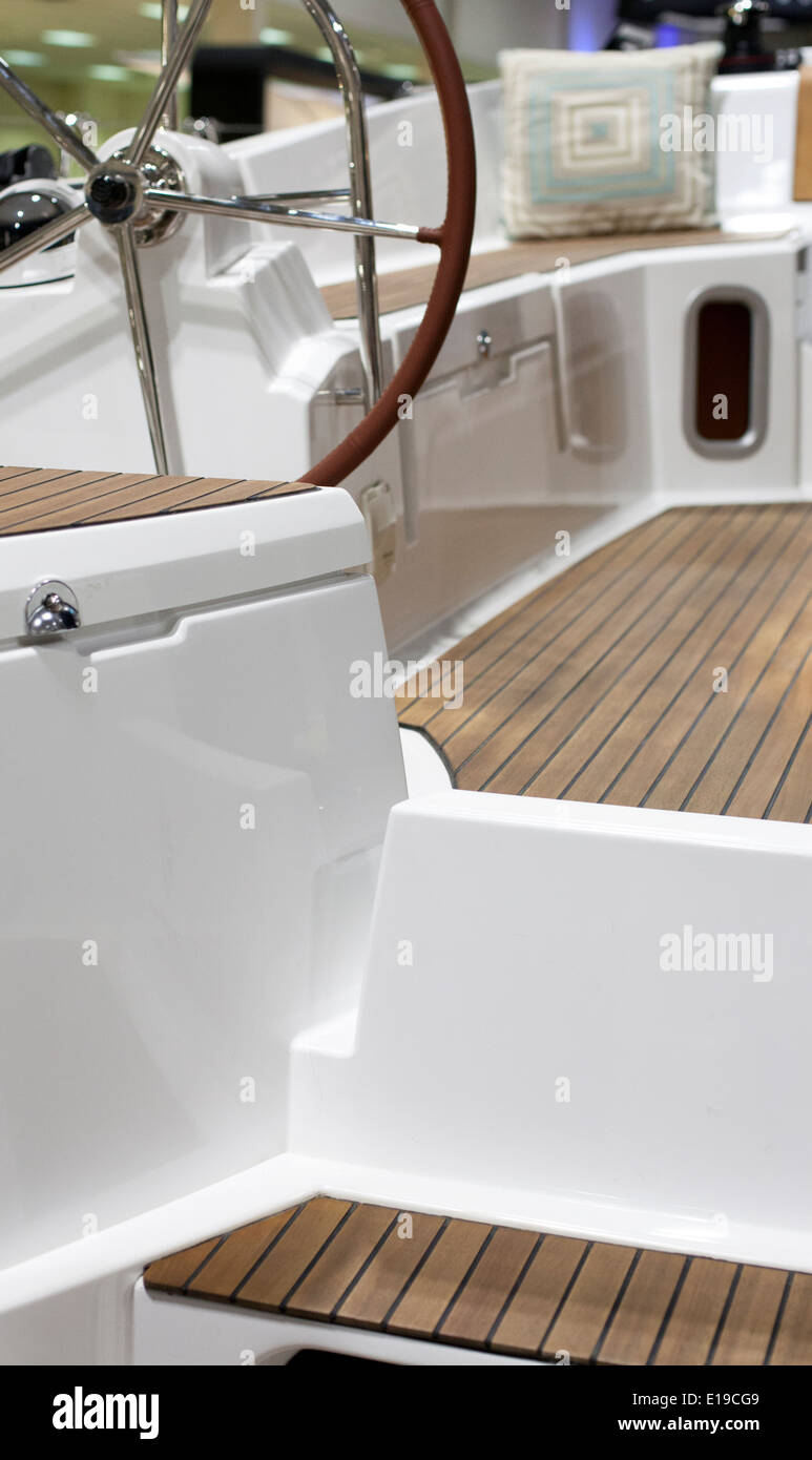 Steering wheel of a speedboat Stock Photo Alamy
