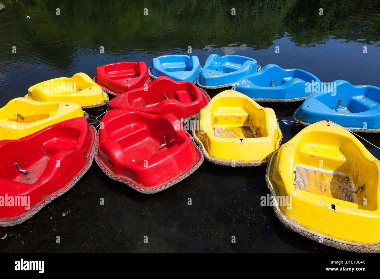Paddle boats boat lake hi-res stock photography and images - Alamy