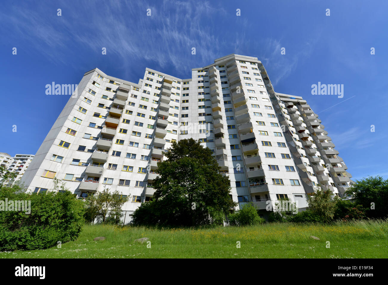Berlin Maerkisches Viertel High Resolution Stock Photography and Images -  Alamy