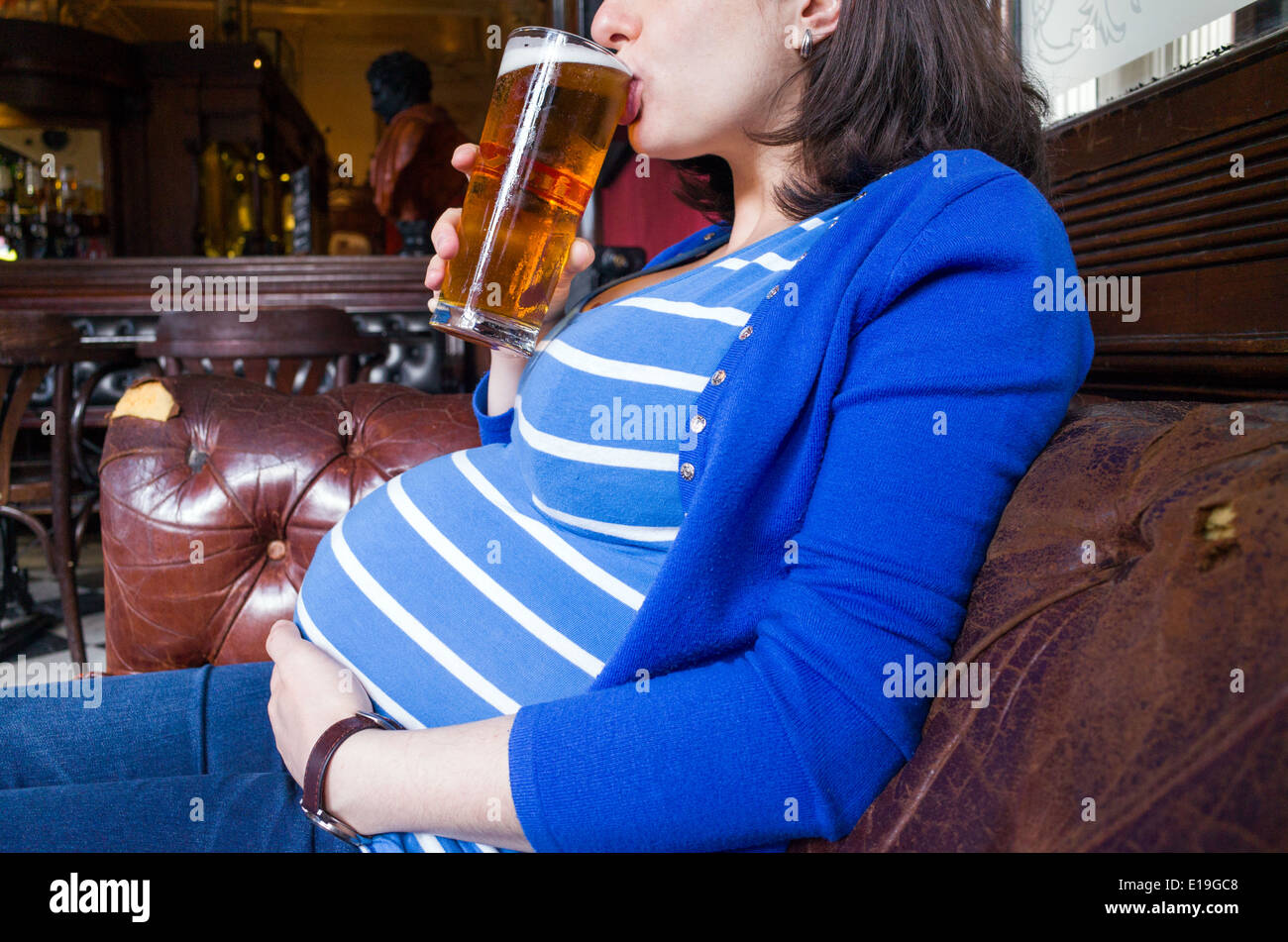 Woman Beer Belly Stock Photos & Woman Beer Belly Stock Images Alamy