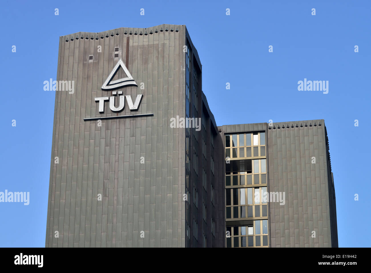 TUEV Rheinland, Alboinstrasse, Schoeneberg, Berlin, Deutschland / Schöneberg, TÜV Stock Photo