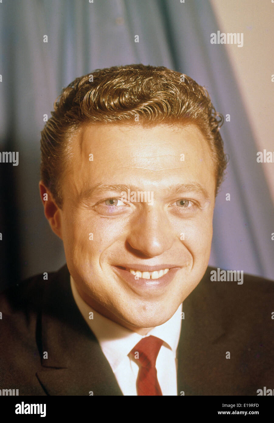 Lawrence Coffee’s Instagram, Twitter & Facebook on IDCrawl