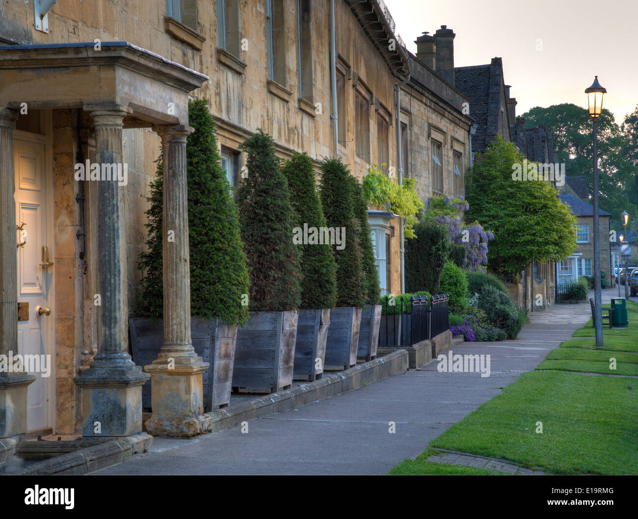 Row of Cotswold buildings, Chipping Campden, Gloucestershire, England. Stock Photo