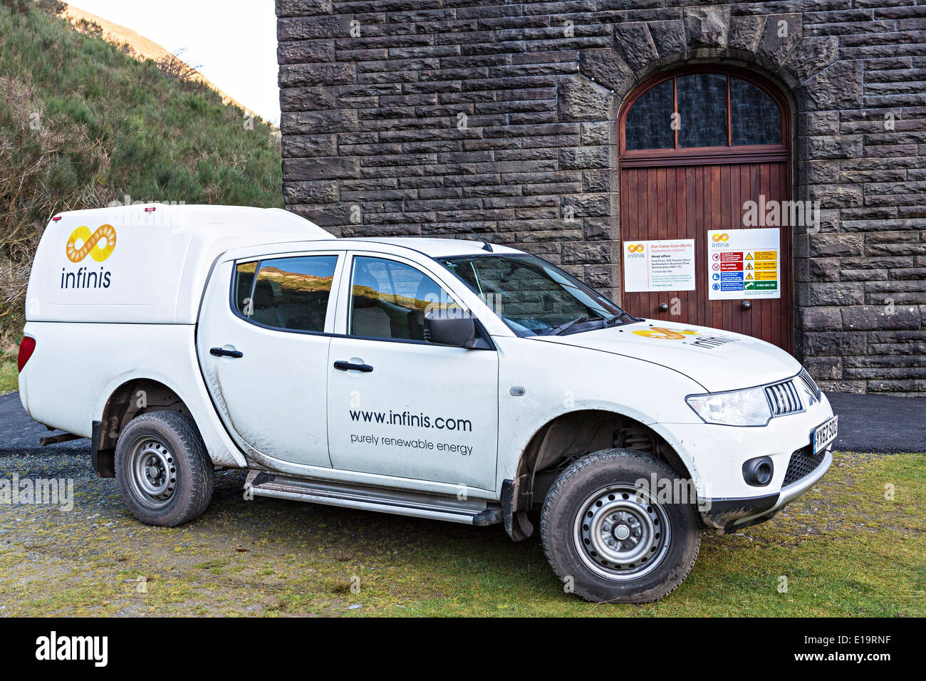 Infinitis renewable energy van at Elan Valley reservoir, Powys, Wales, UK Stock Photo