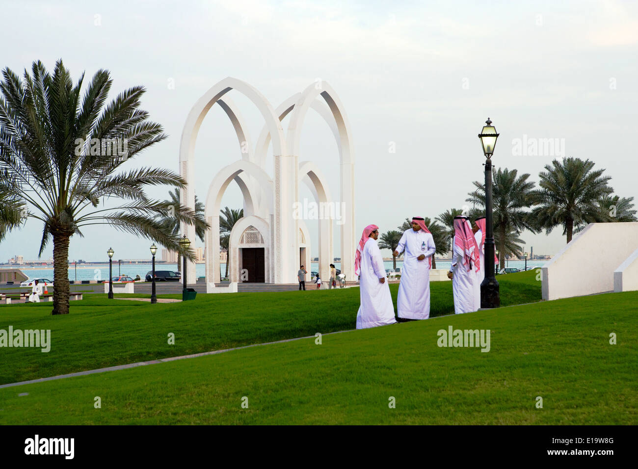 Qatar, Doha, the gardens of the city center Stock Photo Alamy