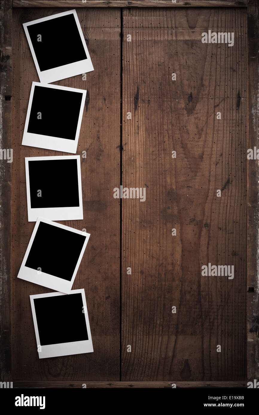 Polaroid photo table hi-res stock photography and images - Alamy