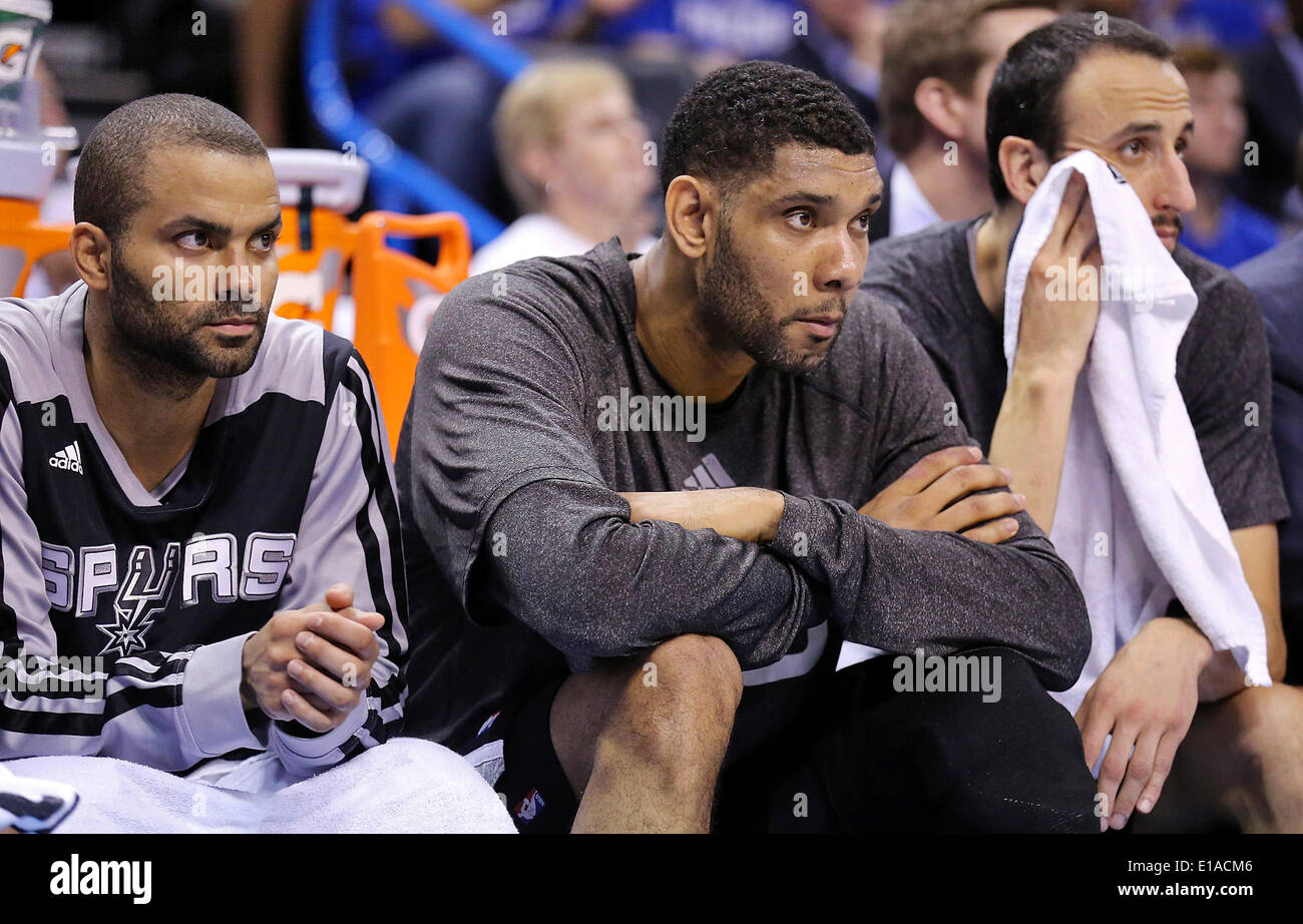 Oklahoma City, OK, USA. 27th May, 2014. San Antonio Spurs' Tony Parker (from left), Tim Duncan, and Manu Ginobili watch second half action in Game 4 of the Western Conference Finals against the Oklahoma City Thunder from the bench Tuesday May 27, 2014 at Chesapeake Energy Arena in Oklahoma City, OK. Credit:  ZUMA Press, Inc/Alamy Live News Stock Photo