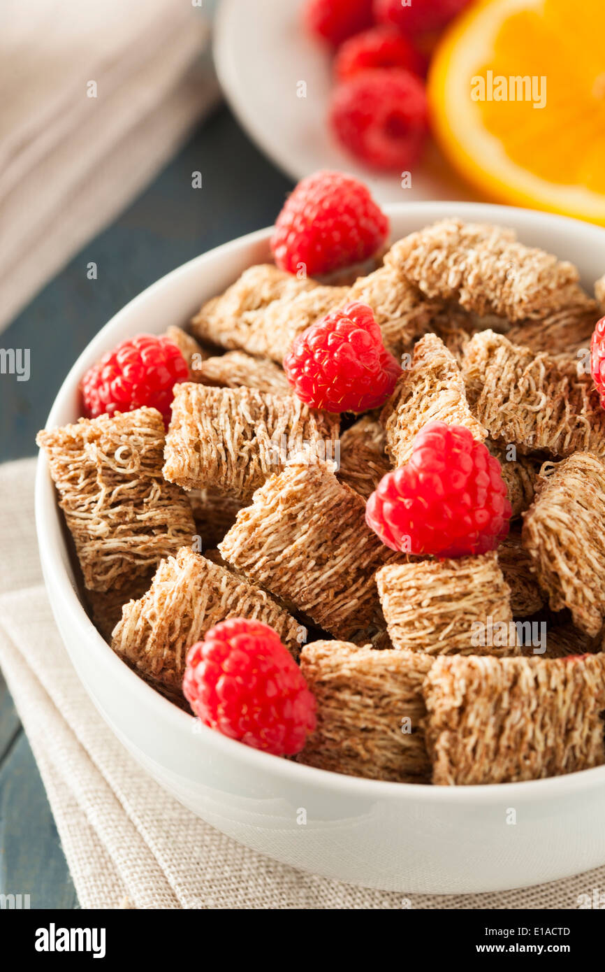 Nutrition breakfast cereal hires stock photography and images Alamy