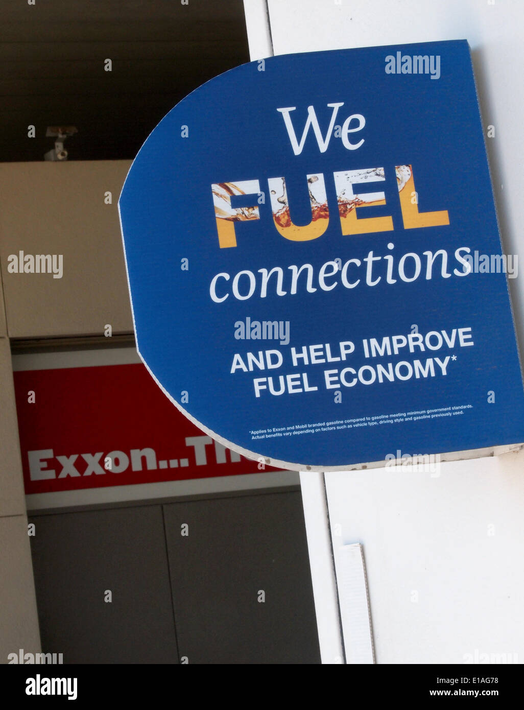 Mobil oil employees hires stock photography and images Alamy