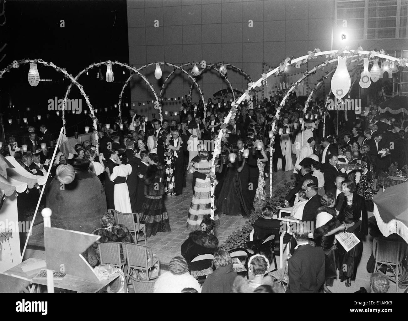 The 1937 Exposição Internacional de Paris was a global event showcasing innovations in art, technology, and culture. Held in Paris, it was part of the international exhibition tradition, featuring numerous national pavilions and international collaboration. Stock Photo