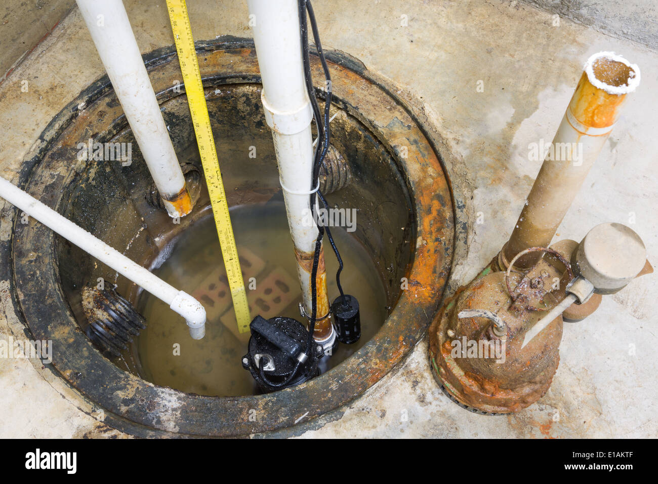 Sump pit hires stock photography and images Alamy