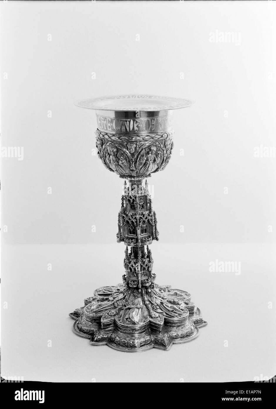 This photograph shows the 1958 exhibition of Queen Dona Leonor in Lisbon, Portugal, held at the Mosteiro da Madre de Deus, photographed by Mário Novais. Stock Photo
