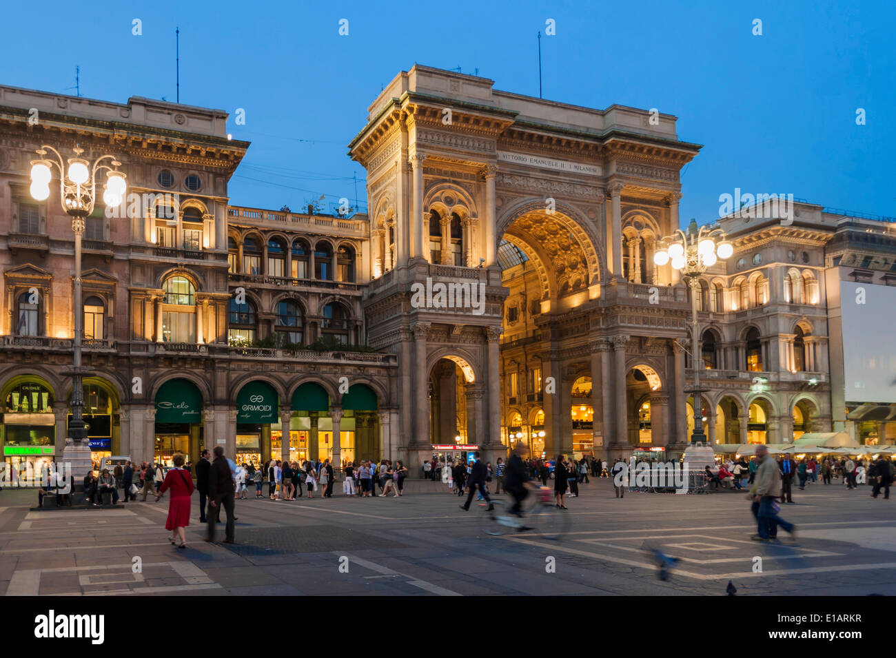 Galleria vittorio hi-res stock photography and images - Alamy