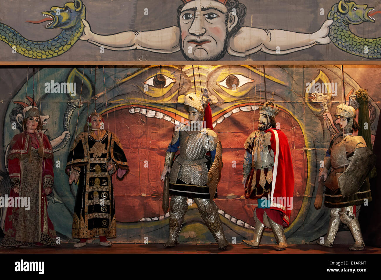 Puppet theatre sicily hires stock photography and images Alamy
