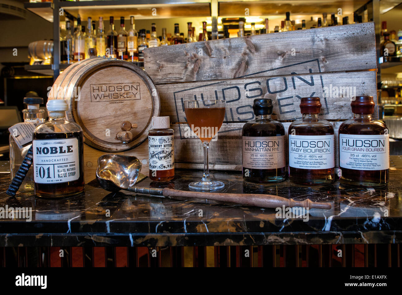 Hudson whisky bartenders kit including box, barrel on a bar top Stock Photo