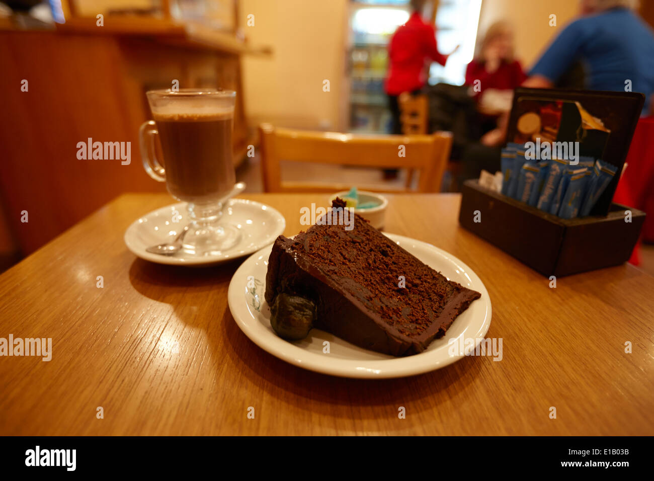 laguna negra fig chocolate cake and hot chocolate cafe Ushuaia