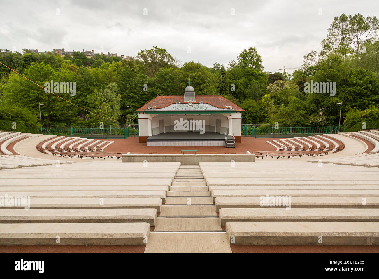 Kelvingrove Park, Glasgow, Scotland, UK. 29th May 2014. Kelvingrove Bandstand & Amphitheatre, closed in 1999 after falling into a state of disrepeair reopens to the public after a £2m restoration project. Paul Stewart/Alamy News Stock Photo