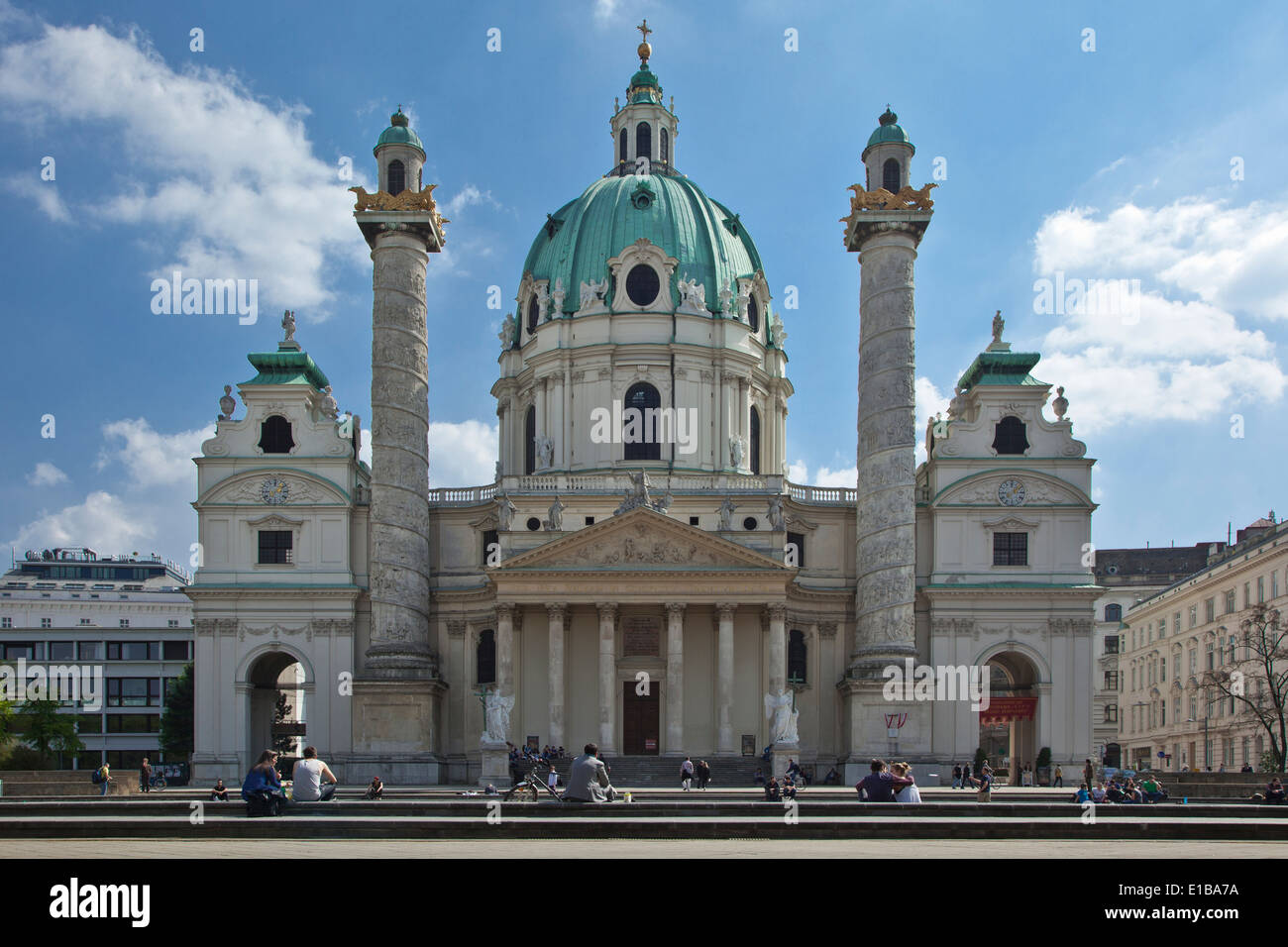 Karlskirche in Wien Stock Photo